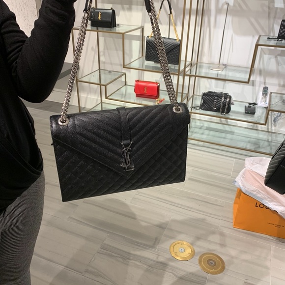 YSL Large Envelope Bag - Picture 5 of 10